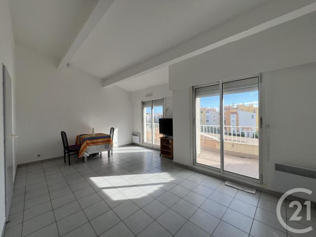 Appartement T3 à vendre - 3 pièces - 56.19 m2 - LE CAP D AGDE - 34 - LANGUEDOC-ROUSSILLON - Century 21 Vue Sur Mer